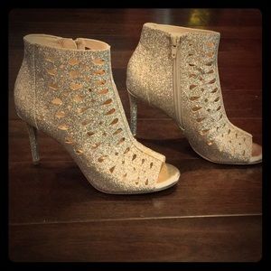 Nine West Sparkle Peep Toe Booties Brand New